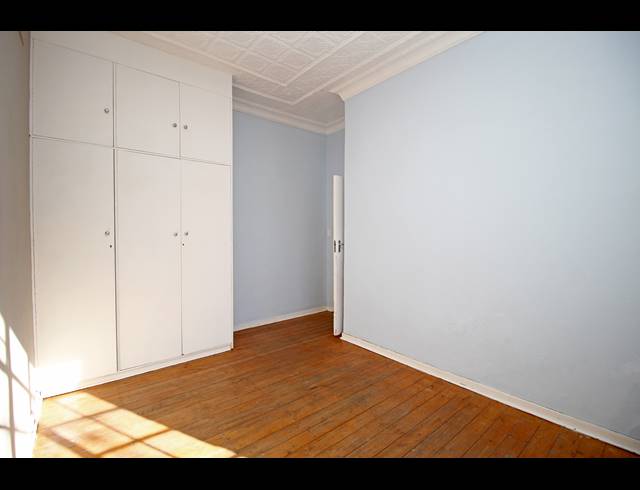 3 BEDROOM HOUSE FOR SALE IN KENSINGTON